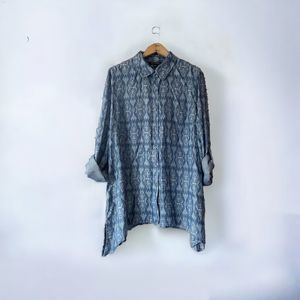 Zac & Rachel Blouse Sz Large Botton Up Blue White Long Sleeve Shirt Top